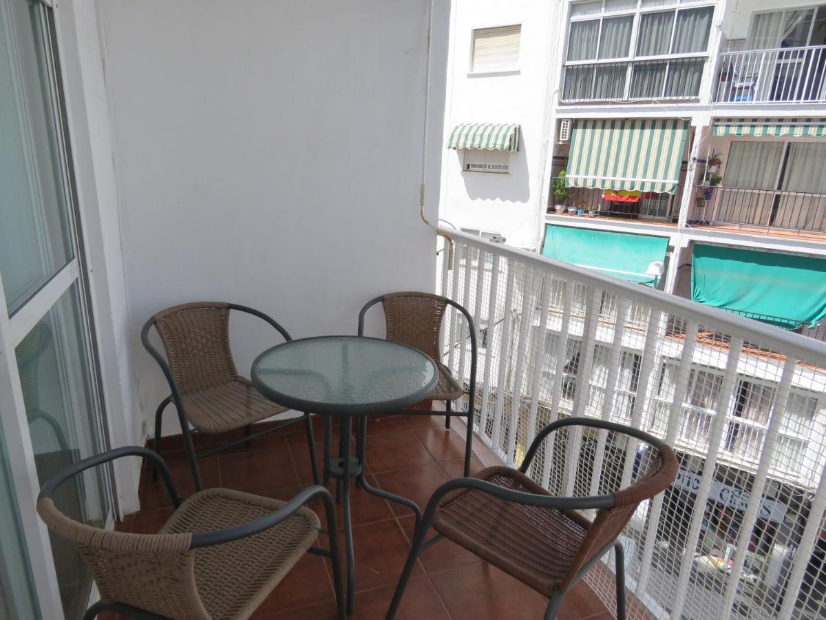Apartamento Avenida Нерха Екстериор снимка