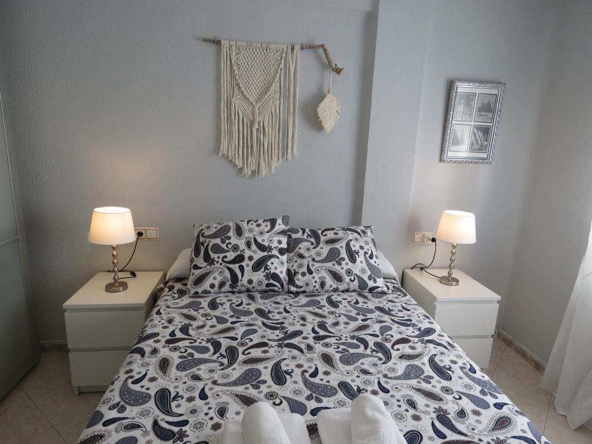Apartamento Avenida Нерха Екстериор снимка
