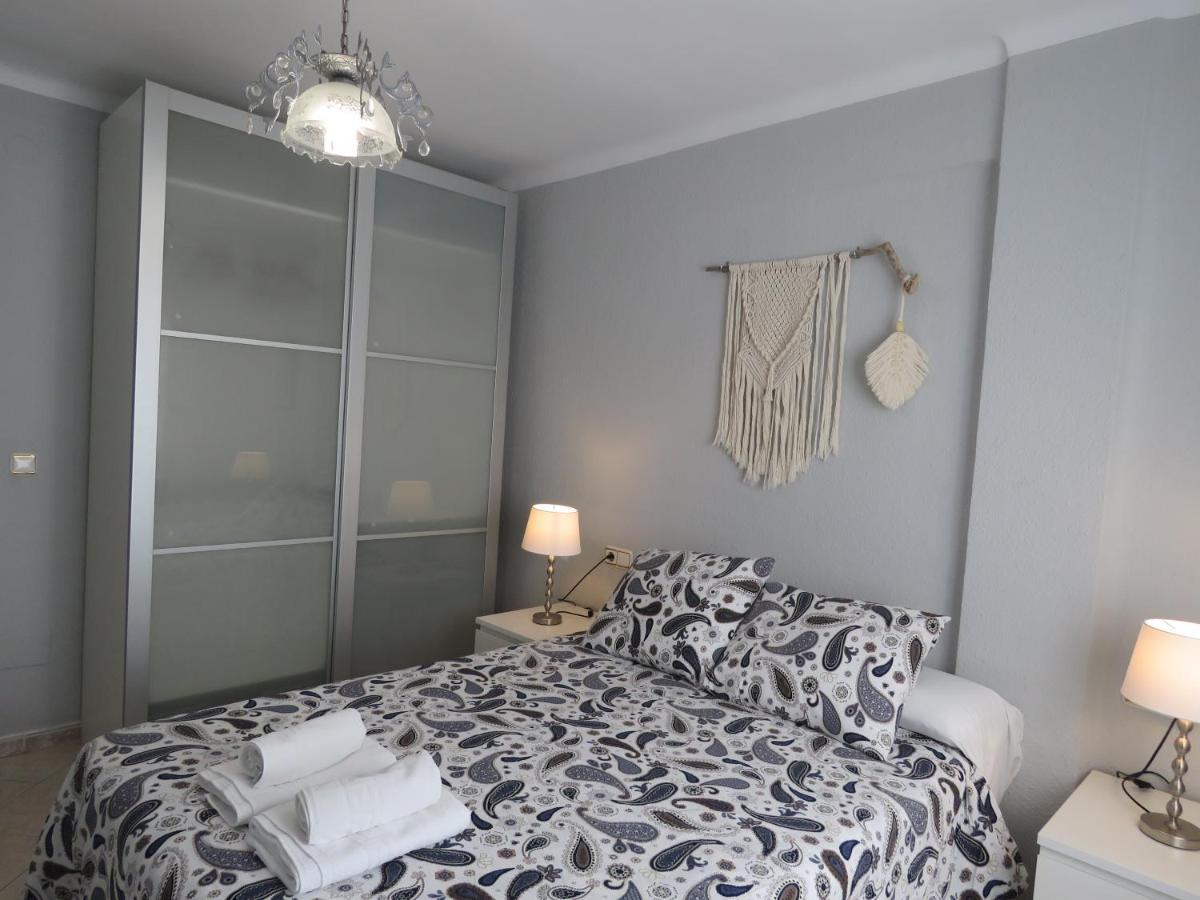 Apartamento Avenida Нерха Екстериор снимка