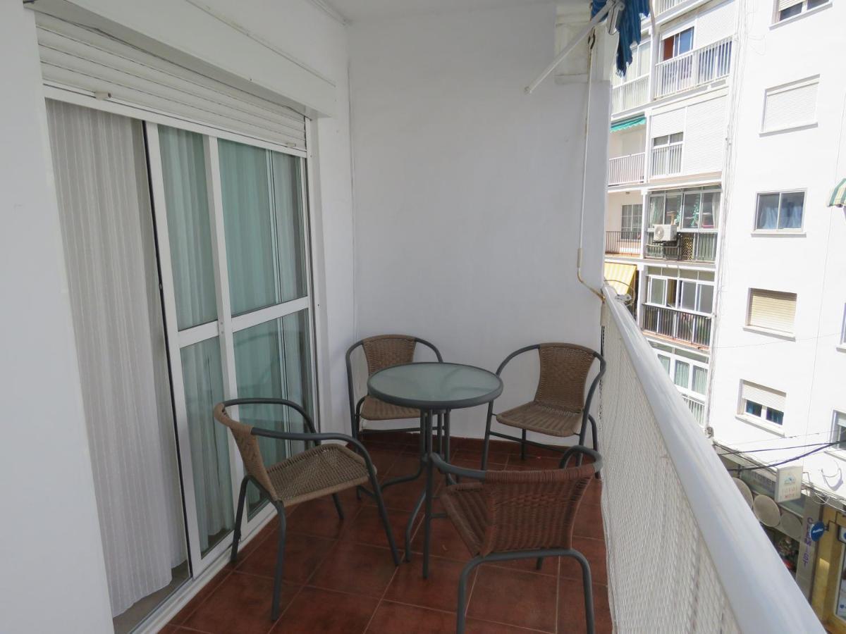 Apartamento Avenida Нерха Екстериор снимка